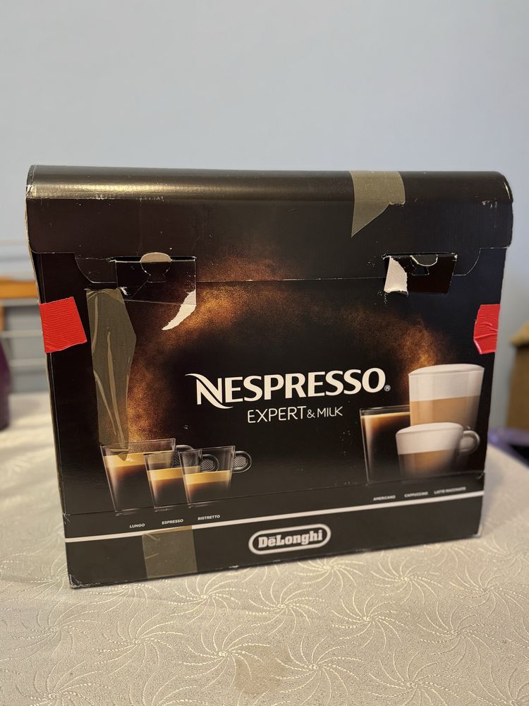 Nespresso Expret&milk delonghi  капсульна кофемашинка
