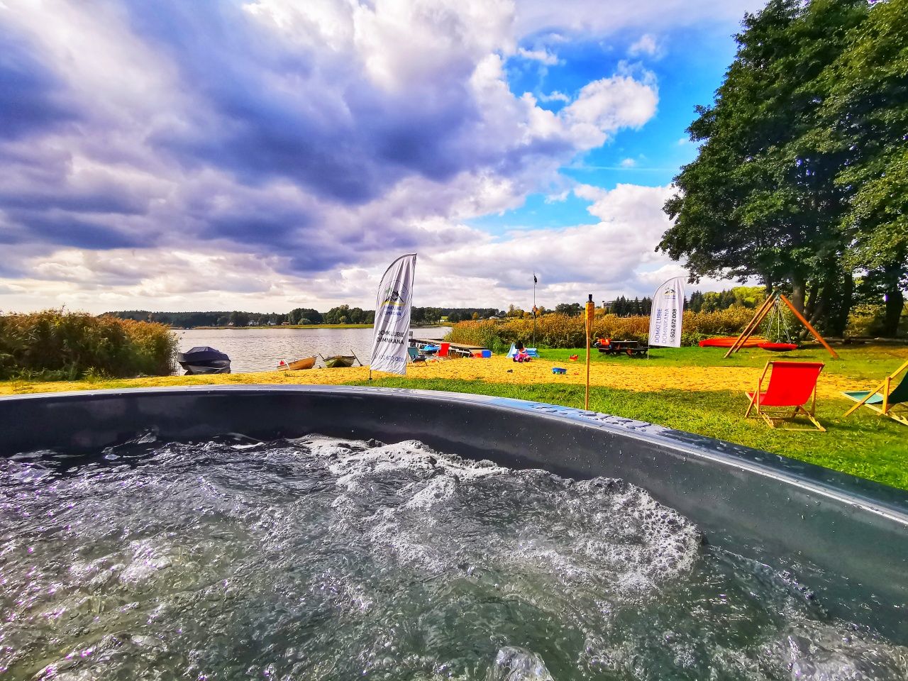 Domek CAŁOROCZNY nad jeziorem Lubie BALIA JACUZZI w cenie, SAUNA ZEW.