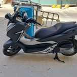 Honda Forza 300 Preta