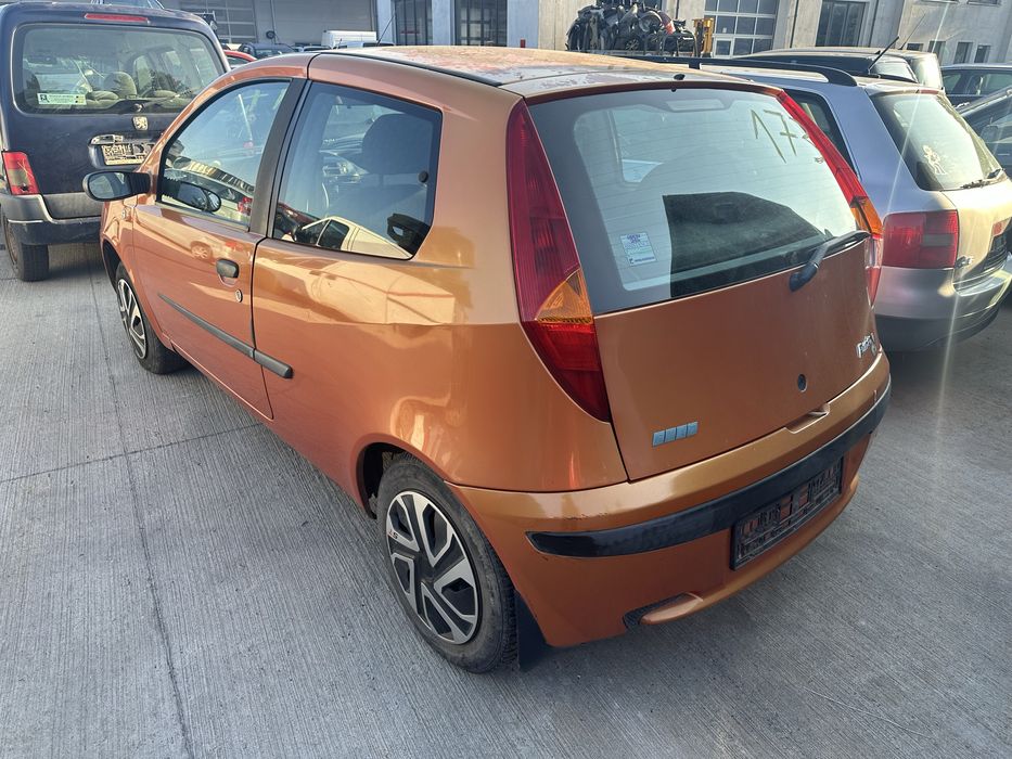 Fiat punto 2 II 1,2 2001 samochod na czesci 571