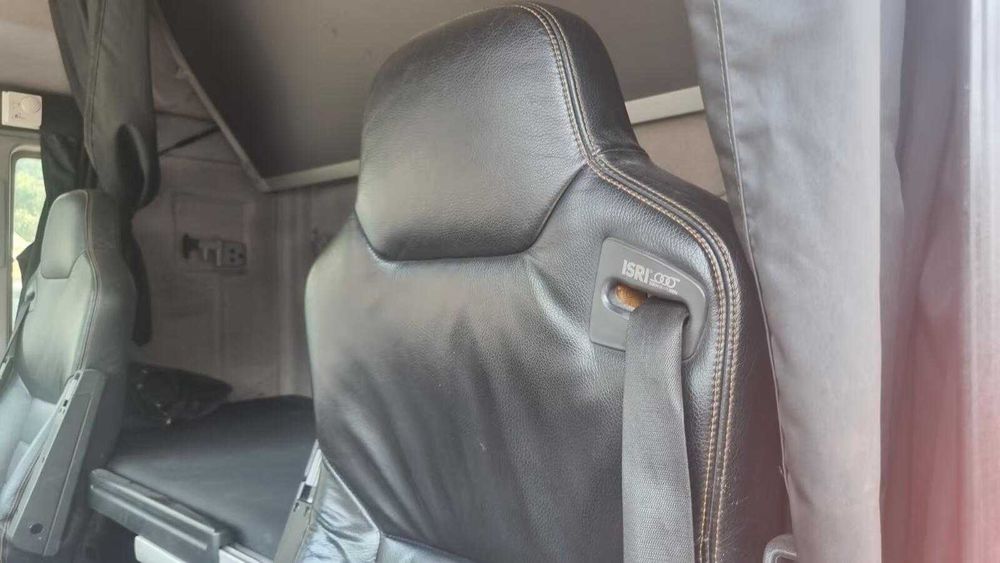 MAN TGX 28.480 HMF 4220+стріла FJ 900 26м кузов ще висувається на 1.5м