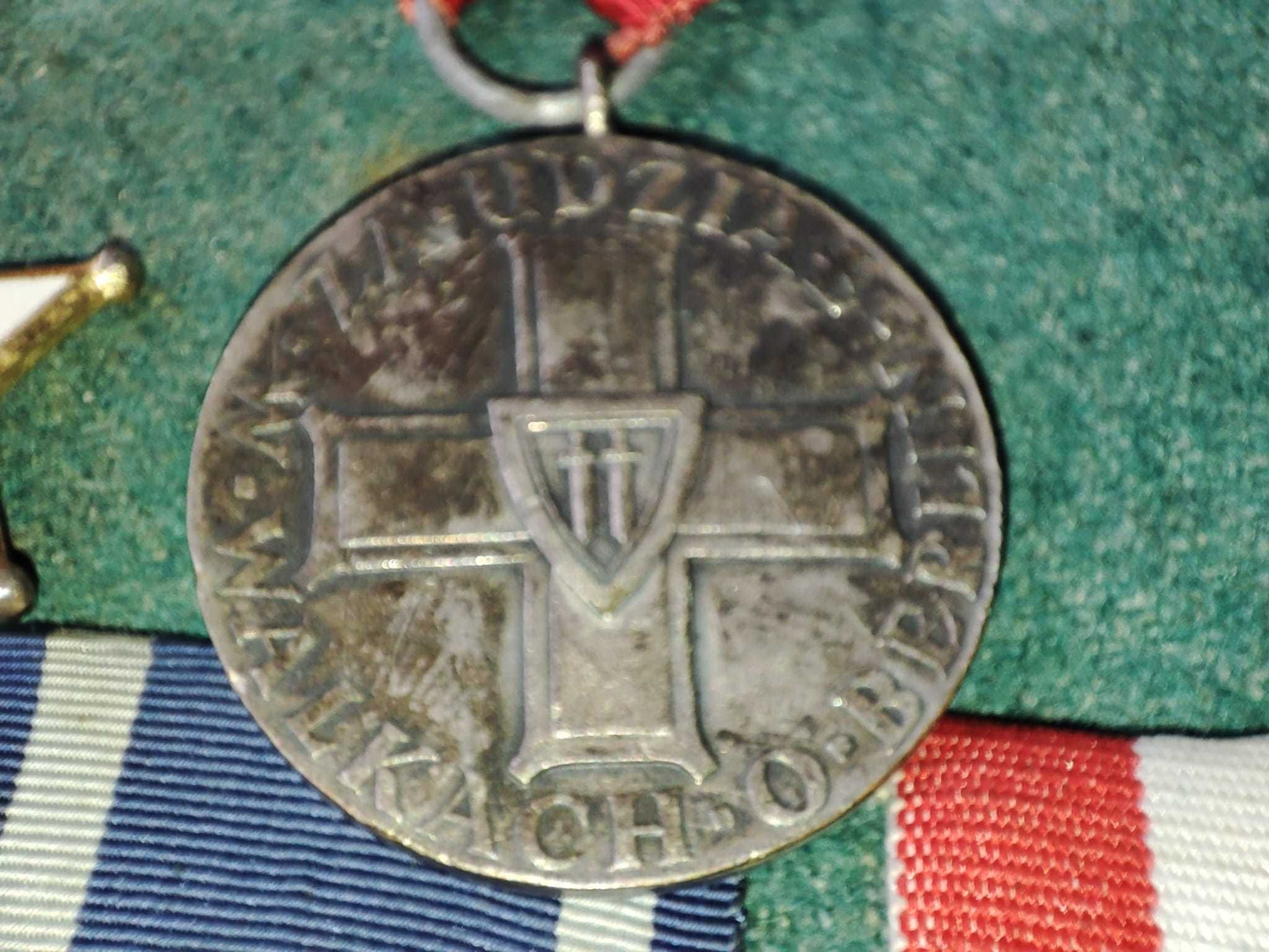 Różne medale, wpinki stara kolekcja