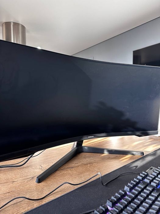 Samsung curved monitor 34