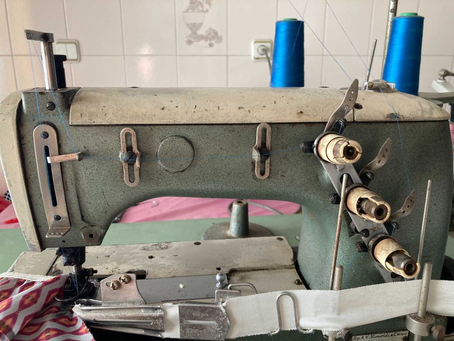 Máquina de colarete monofásica