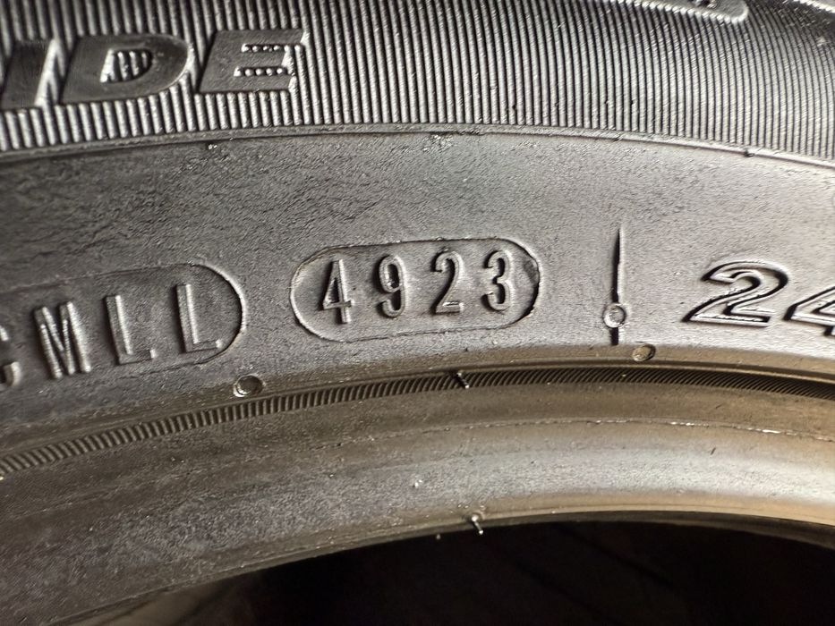 Літні шини 245/45 R19 Nexen NFera SU1 2шт. 95% 2023