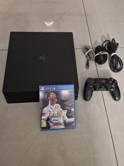 Playstation 4 Pro 1tb + Pad 1000gb ps4 okablowanie ZESTAW