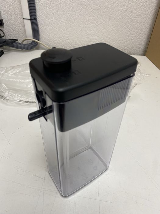 Продам Капучинатор  delonghi DLSC005