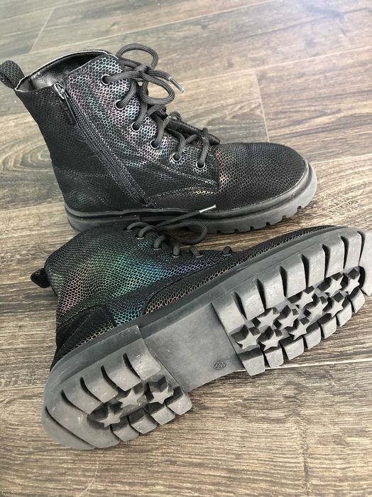 Buty dziewczęce, traperki.