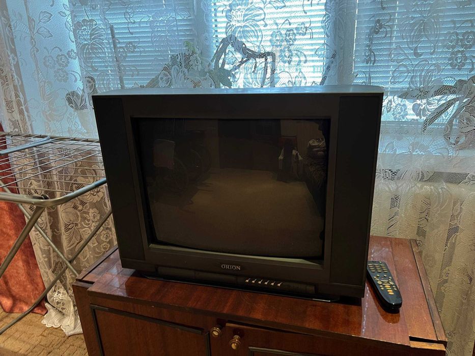 Віддам стінку (самовивіз)