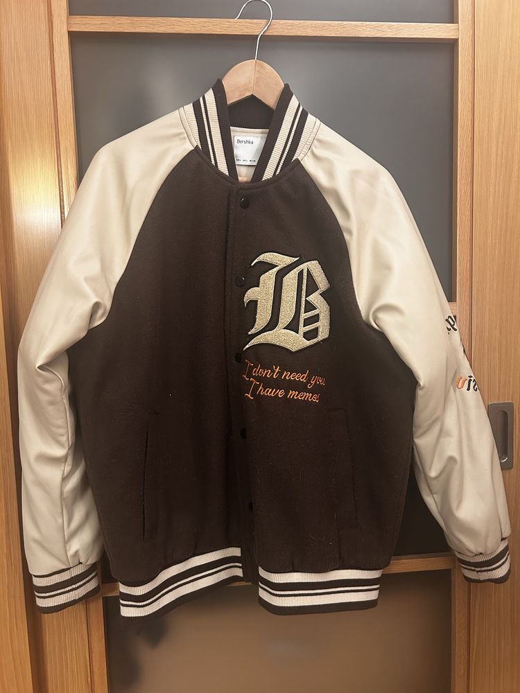Casaco Varsity Bershka – Tamanho L