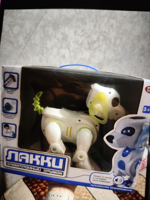 Интерактивная игрушка Лакки