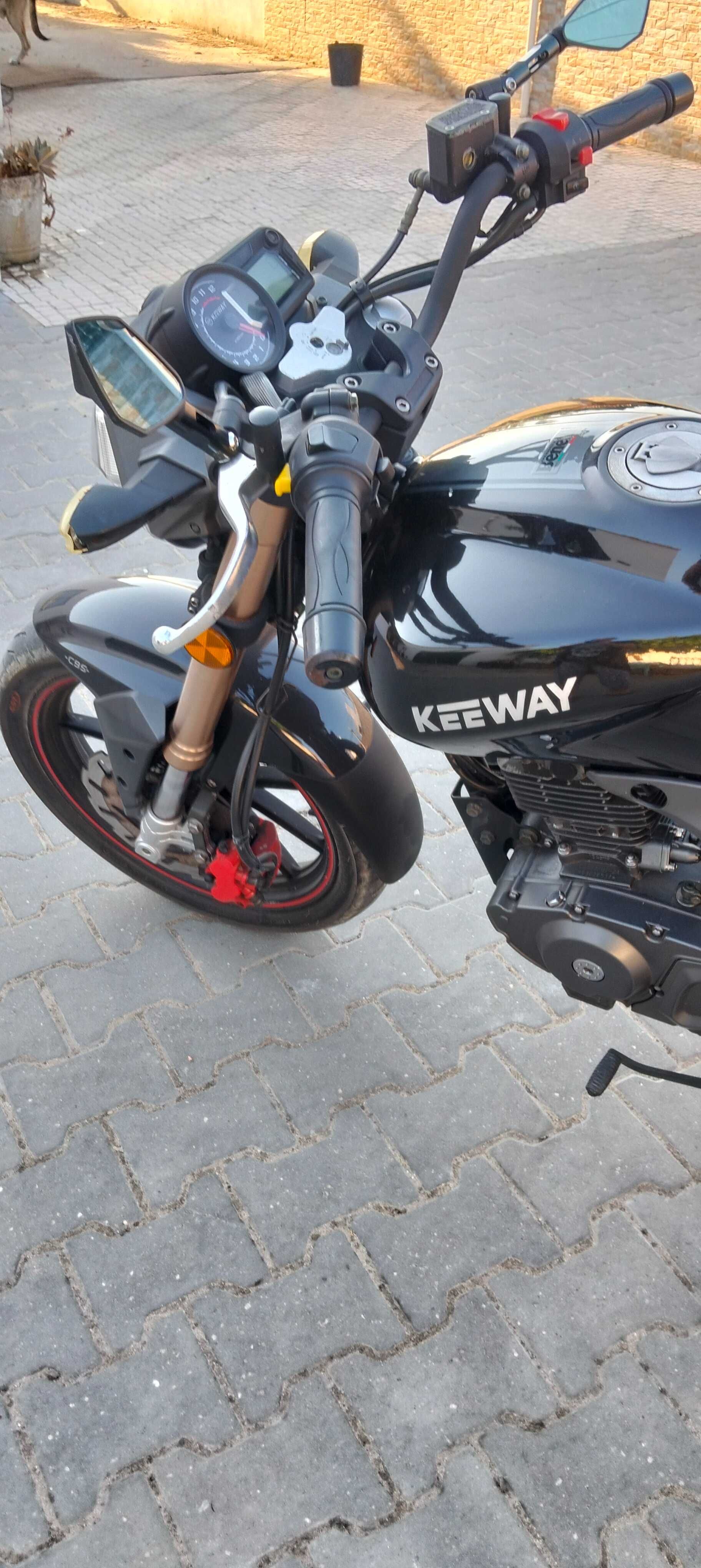 Mota Benelli 125 cc para venda