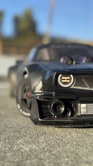 Arrma Felony 6s - bom estado