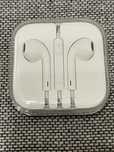 Phones apple com fio novos na caixa.