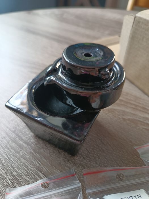 Fontanna kadzidełko kadzidło kominek zapachowy