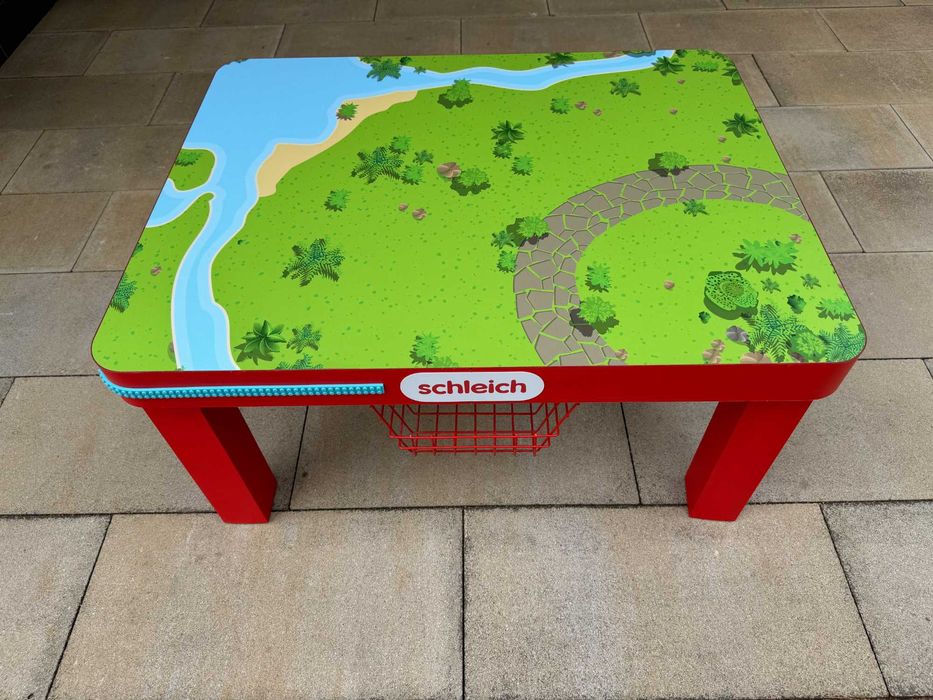 stolik dla dziecka zabawy klocki figurki kolorowy plac zabaw SCHLEICH