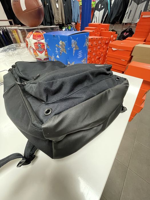 Рюкзак 27 л Nike Utility Speed Bkpk - 2.0 FN4106-010