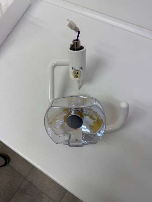 Світильник стоматологічний