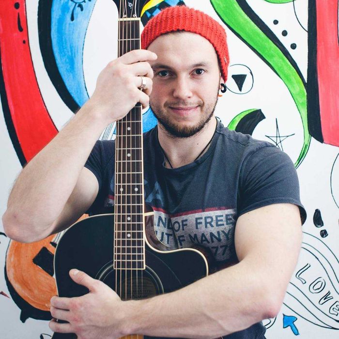 Уроки гітари/електрогітари| онлайн офлайн| Київ| Написання пісень