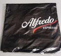 Czarne, krótkie zapaski firmy Alfredo