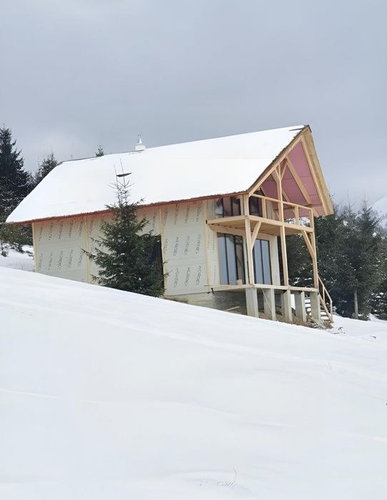 Продаж 2-поверхового будинку в Буковелі, вул. Подина
