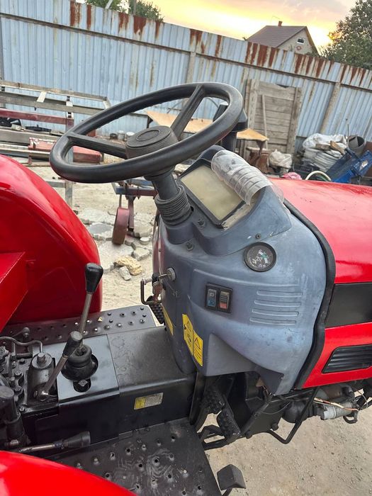 Продам міні трактор 25 кінських сил