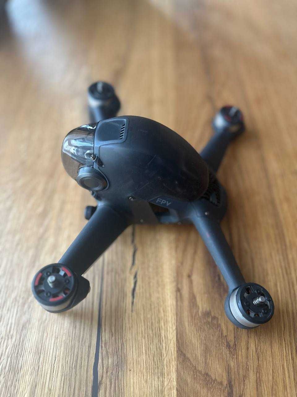 DJI FPV combo drone