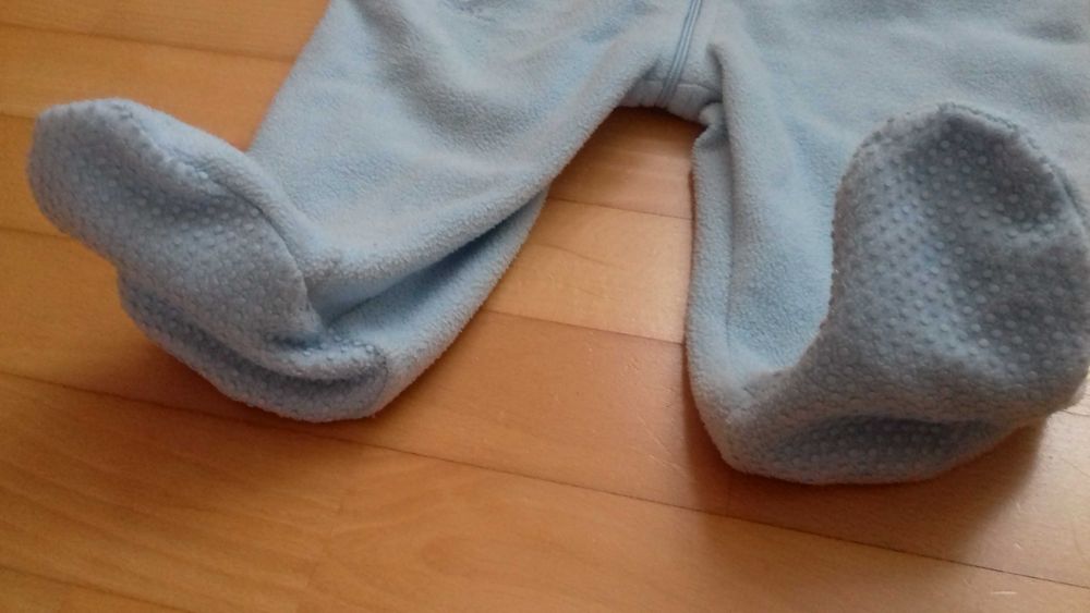 Ciepły pajacyk i body chłopięce  r.74/80