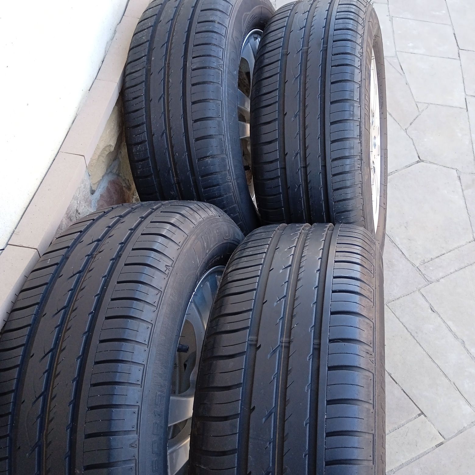 Диски 5/112 R15 + літня резина 205/60 R15