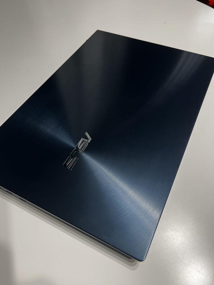 Laptop ASUS Zenbook Duo 14 UX482EA