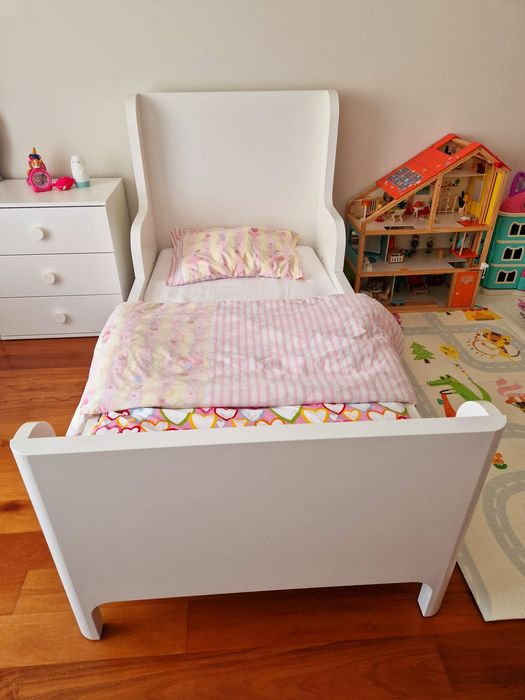 Cama extensível BUSUNGE IKEA c/colchão