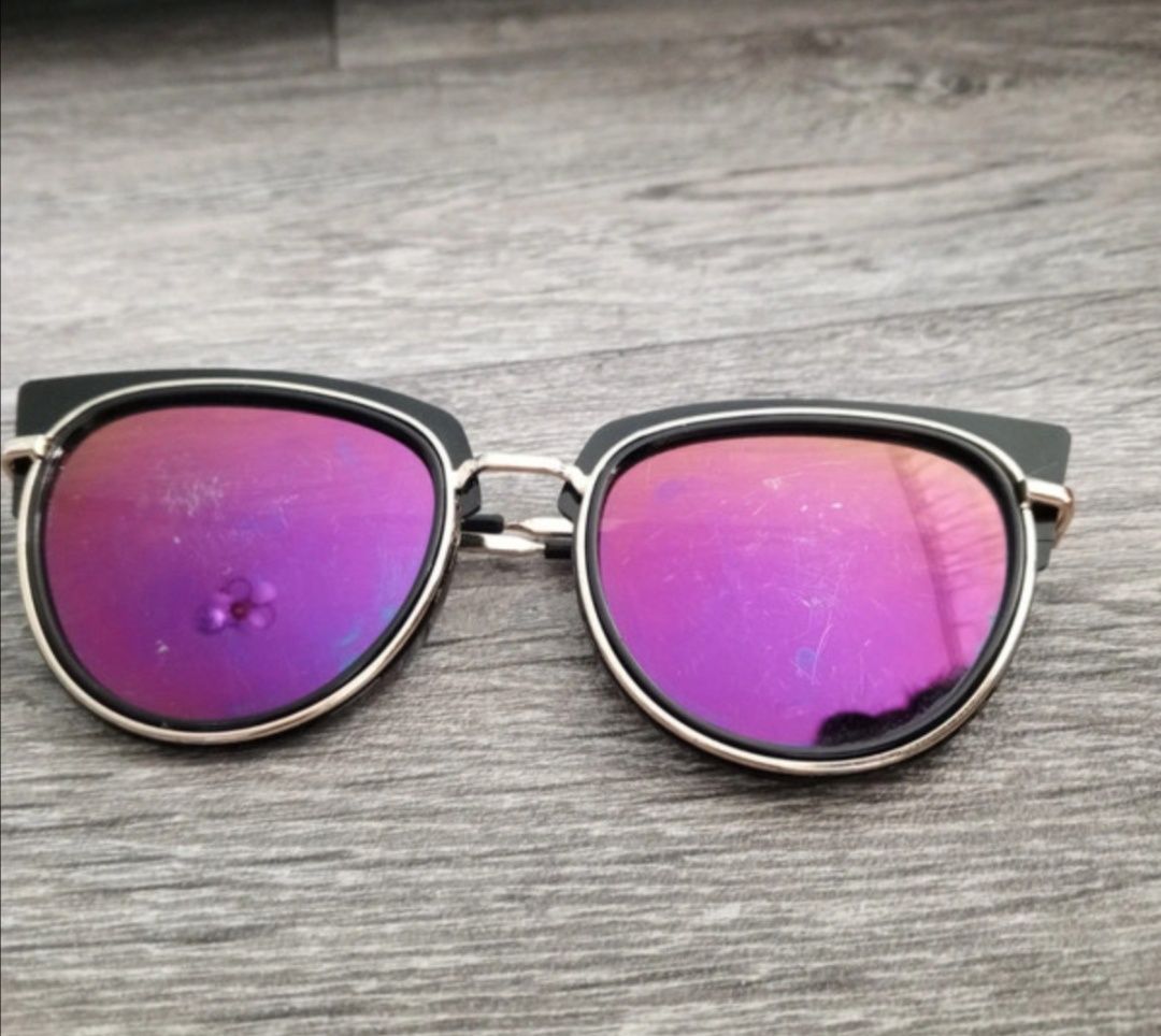 Śliczne okulary przeciwsłoneczne damskie różowo-fioletowe