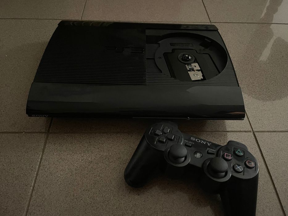 Playstation 3 Super Slim
