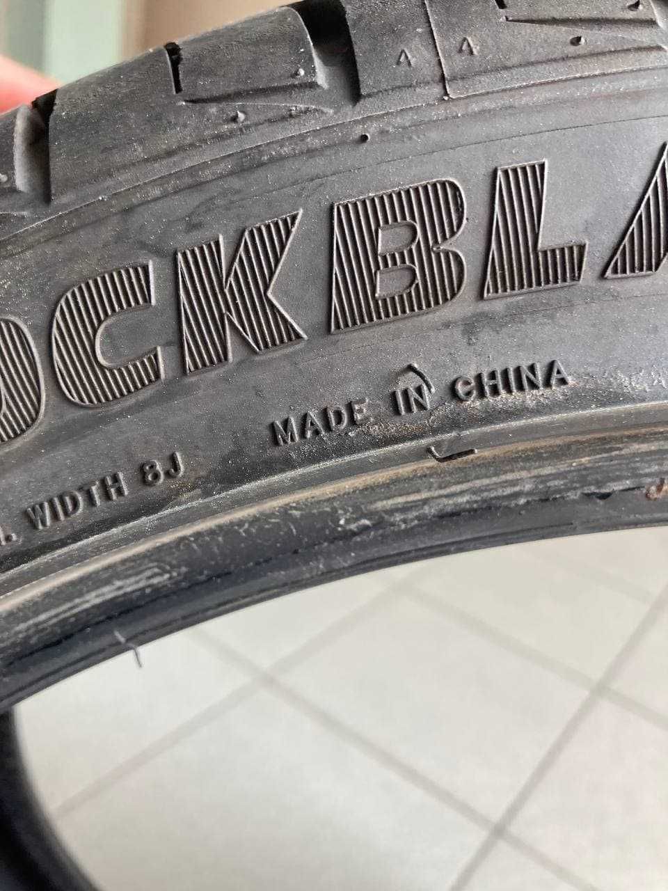 Літня шина ROCKBLADE Rock 525 225/40 R18 92W