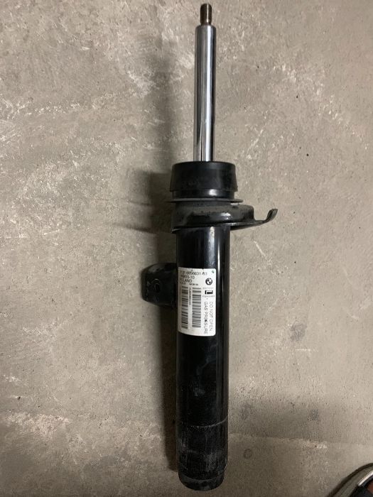 Продам стойку левую переднюю на бмв f32 435 xDrive(3131-6856631-03)
