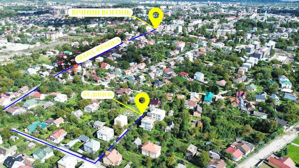 Продаж частини будинку з ділянкою у м.Дрогобич (вул. Довбуша)