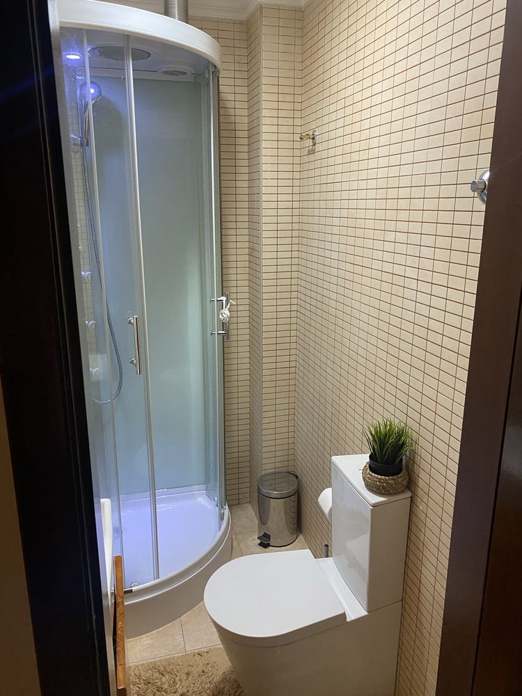 Loures - Moradia - 3 Quartos - COMPLETAMENTE MOBILADA