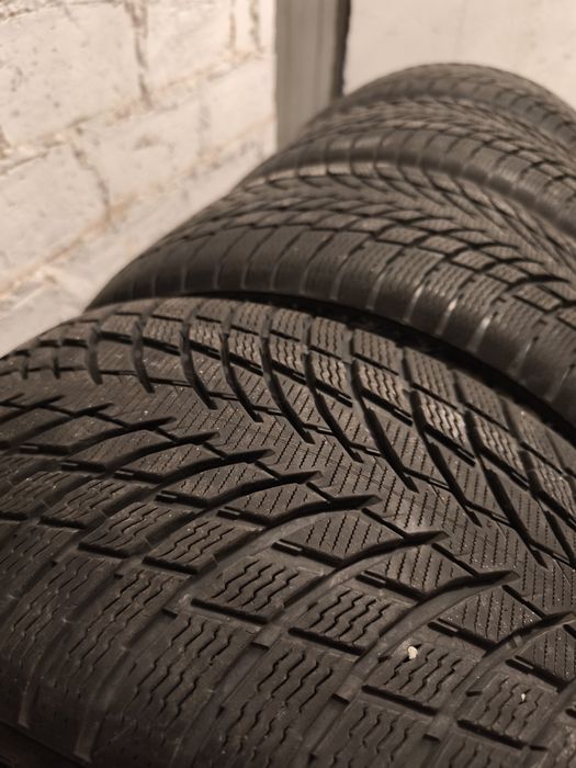 Opony zimowe Nokian 255/40 r19