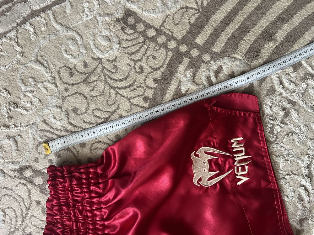 Чоловічі боксерські шорти Venum L-XL розмір оригінал