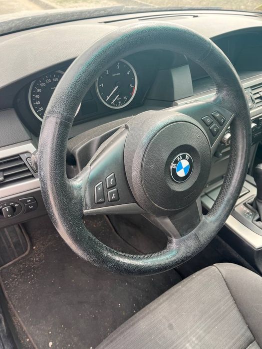Volante bmw e61 e60 520d