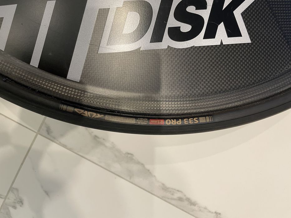 Zestaw kół startowych dysk karbonowy plus stożek 80mm