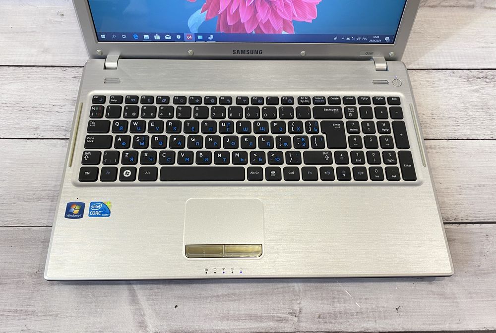 Ігровий ноутбук Samsung Q530 15.6’’ i5-M450 8GB ОЗУ/ 500GB HDD (r1529)