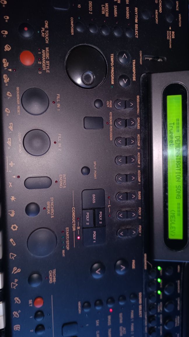Technics KN 1000 keyboard