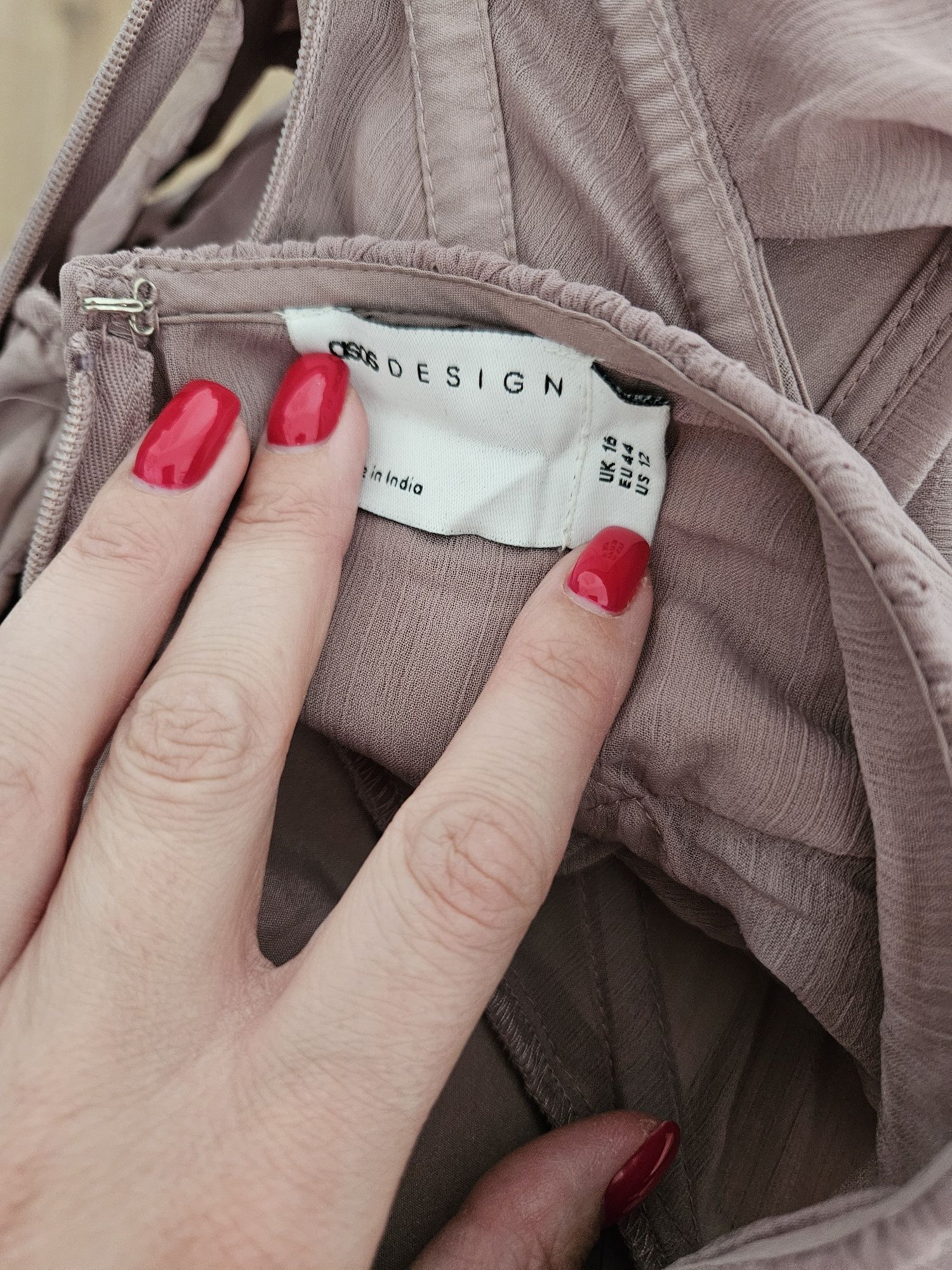 Długa suknia marszczona Asos 44 XXL pudrowy róż bez ramiączek odkryte