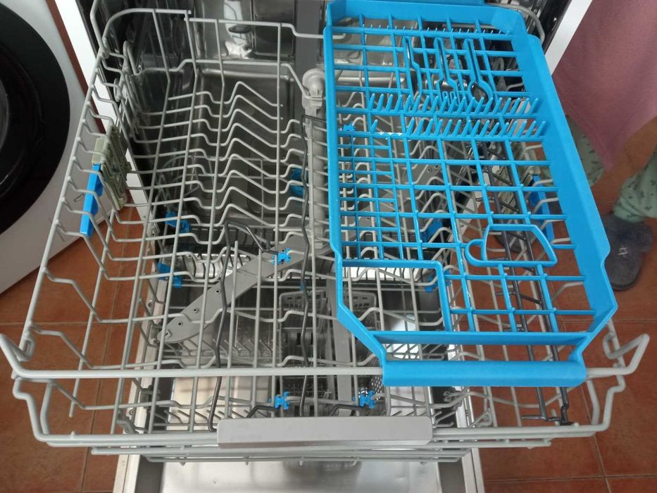 Máquina Loiça Midea | Arranjo ou Peças