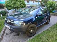 Dacia Duster 1600 benzyna 4 x 4 rok 2012 + gratis cały bak benzyny