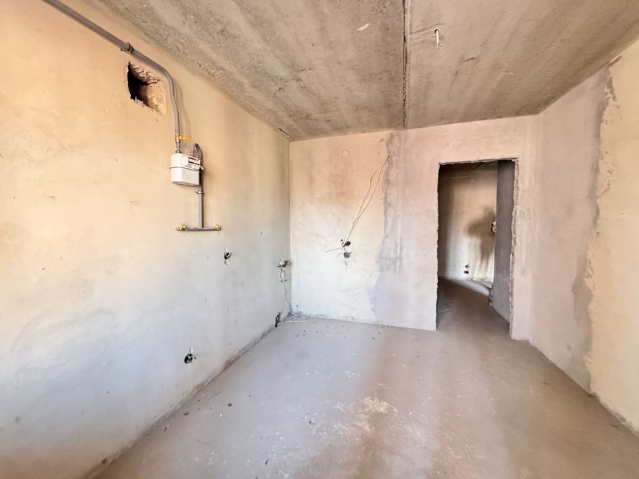 3 кімнатна квартира сира р-н Канада продаж