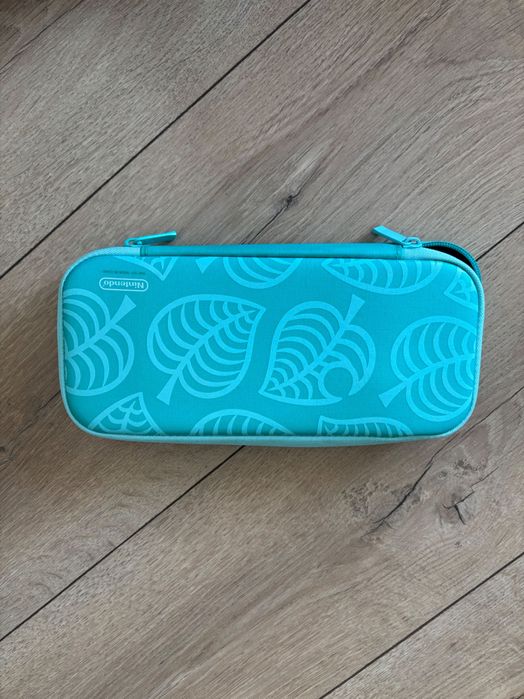 Nintendo switch lite + dwie gry + oryginalna ładowarka