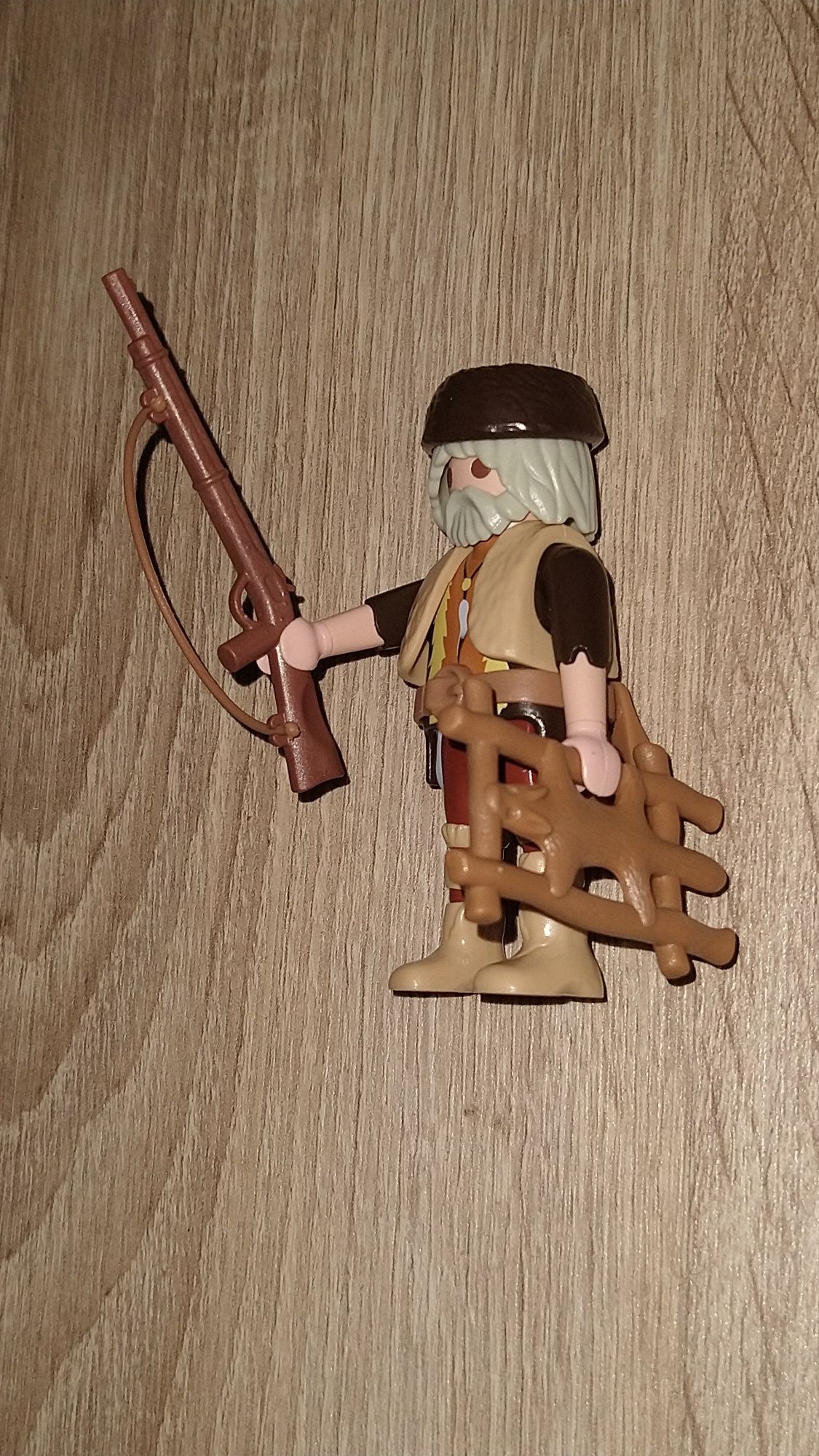 Playmobil-Traper/Myśliwy-Nowa