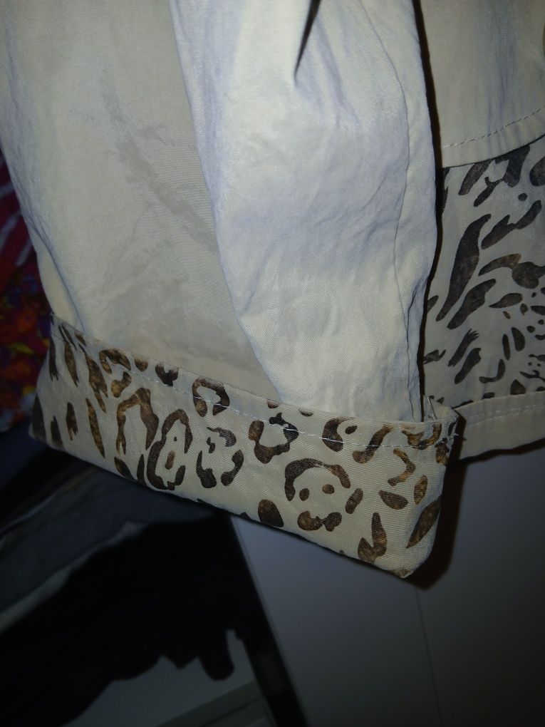 Parka cor creme claro 4 XL